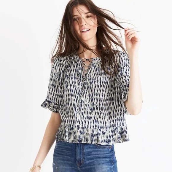 Madewell Tops - Madewell Sunpleat Lace Up Top in Painted Feathers